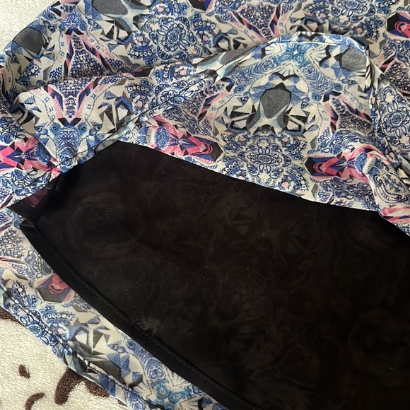 Geo print sheer layer crop top XS blue pink boho breezy chiffon Sans Souci NEW - Picture 9 of 9